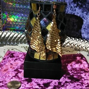 ☀️NEW CHIC GOLD CHAINMAIL DIAMOND SHAPED EARRINGS